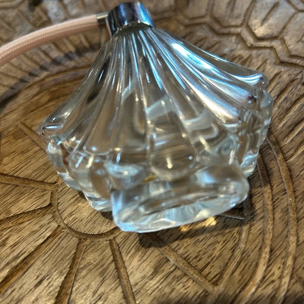 N/A elegant glass